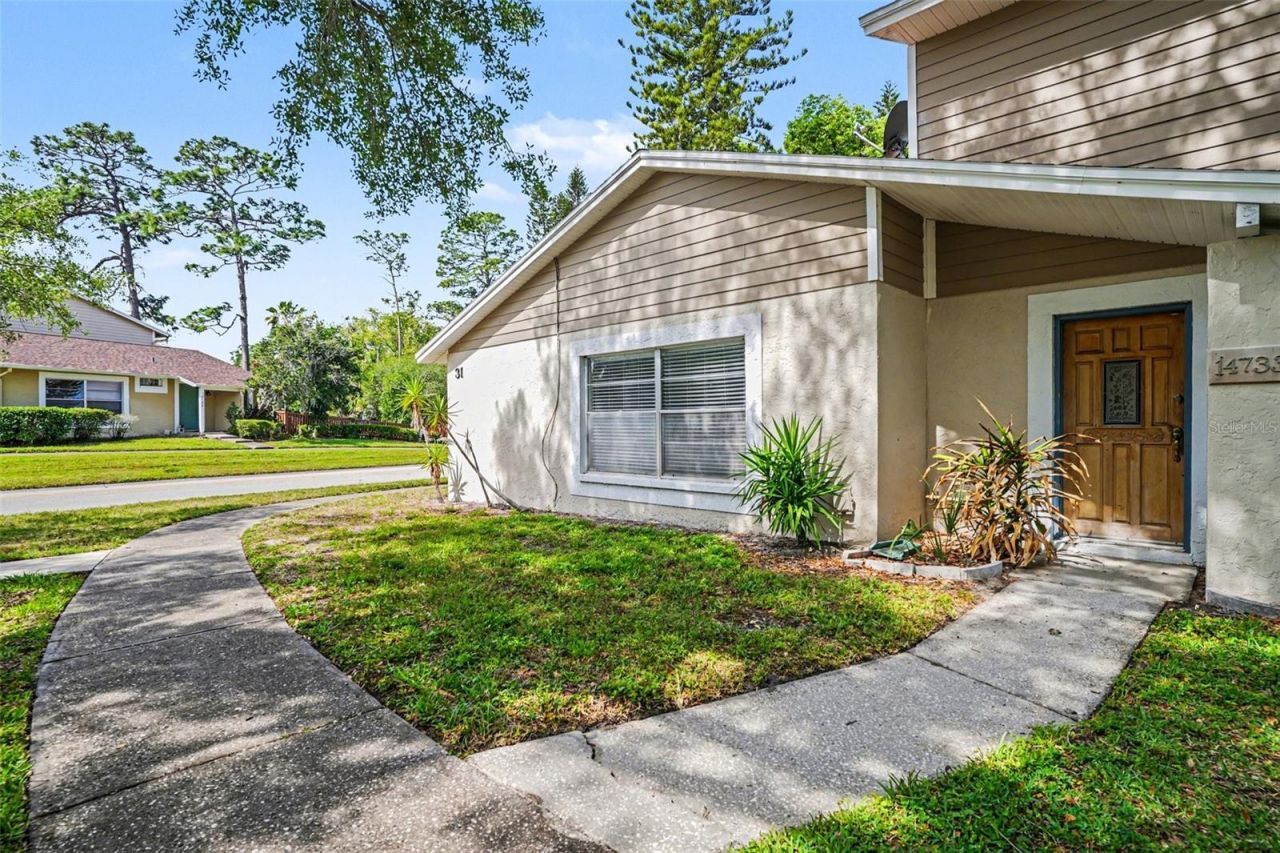 14733 Pine Glen Circle, Lutz, FL 33559 Photo