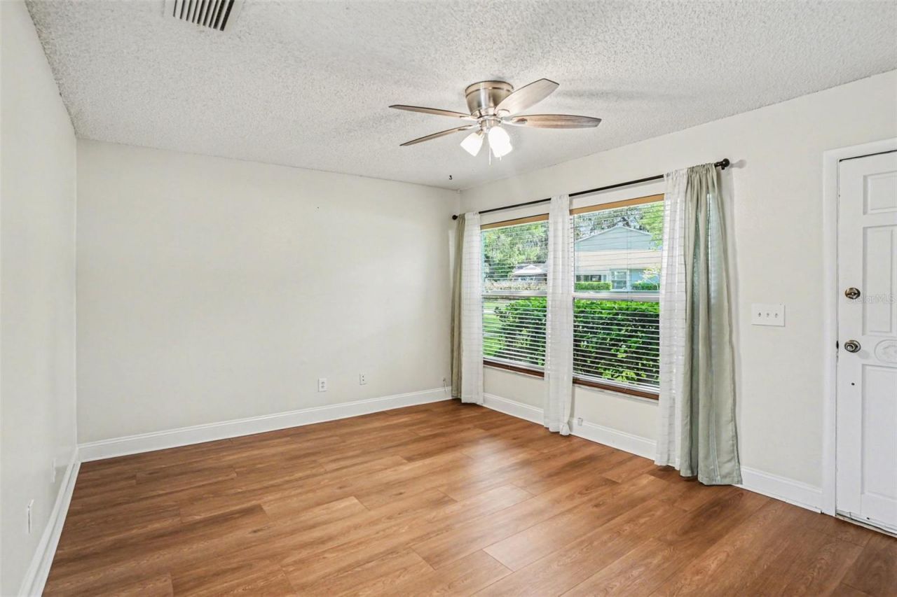 14733 Pine Glen Circle, Lutz, FL 33559 Photo