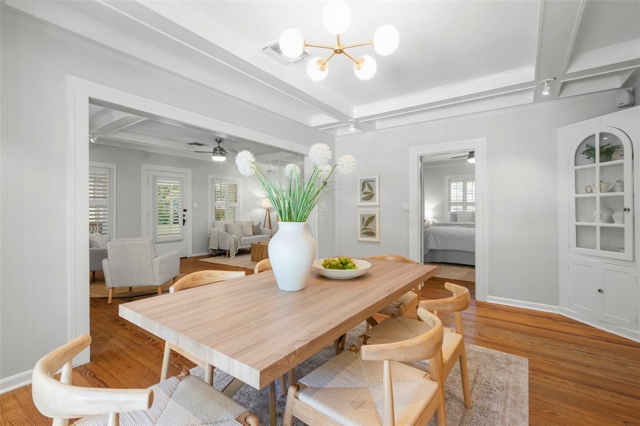 230 27th Street N, Saint Petersburg, FL 33713 Photo