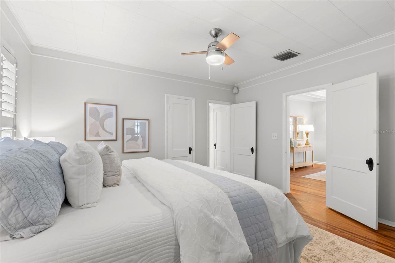 230 27th Street N, Saint Petersburg, FL 33713 Photo