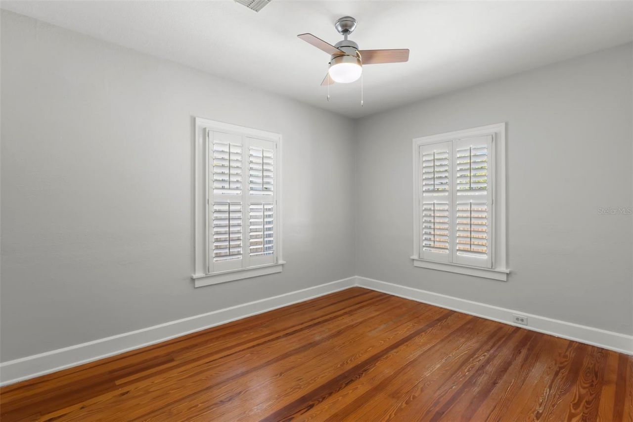 230 27th Street N, Saint Petersburg, FL 33713 Photo