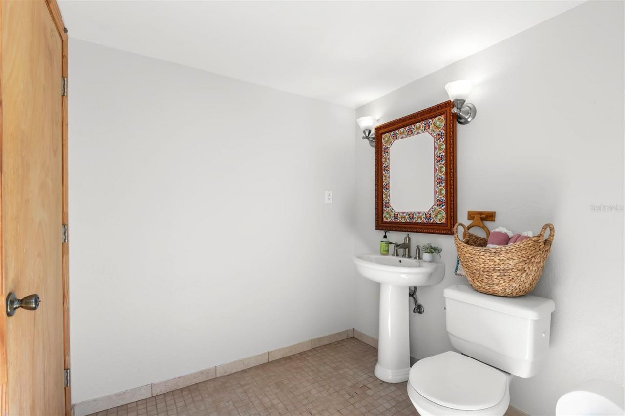 230 27th Street N, Saint Petersburg, FL 33713 Photo