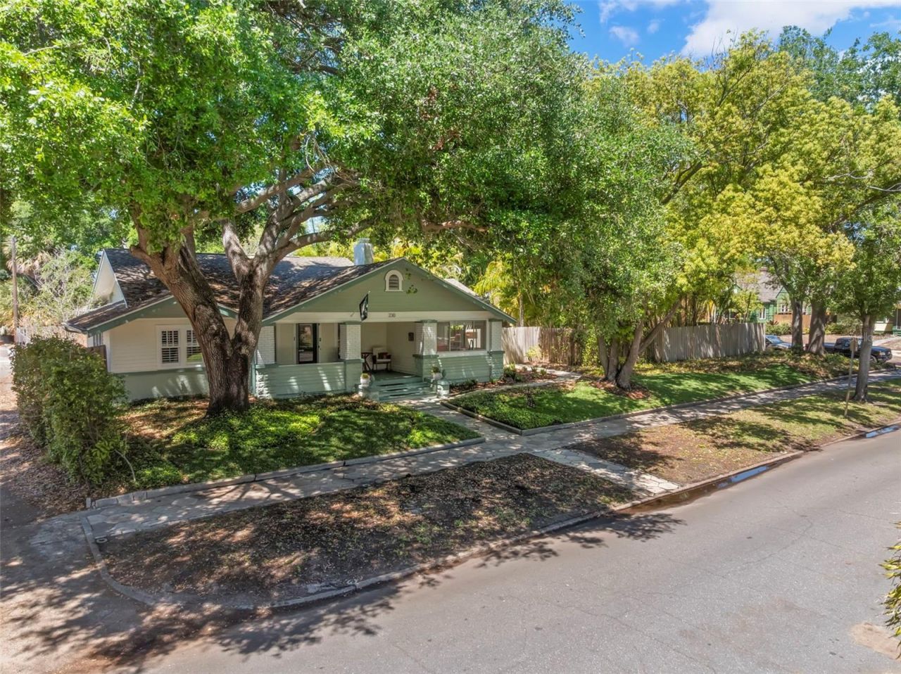 230 27th Street N, Saint Petersburg, FL 33713 Photo