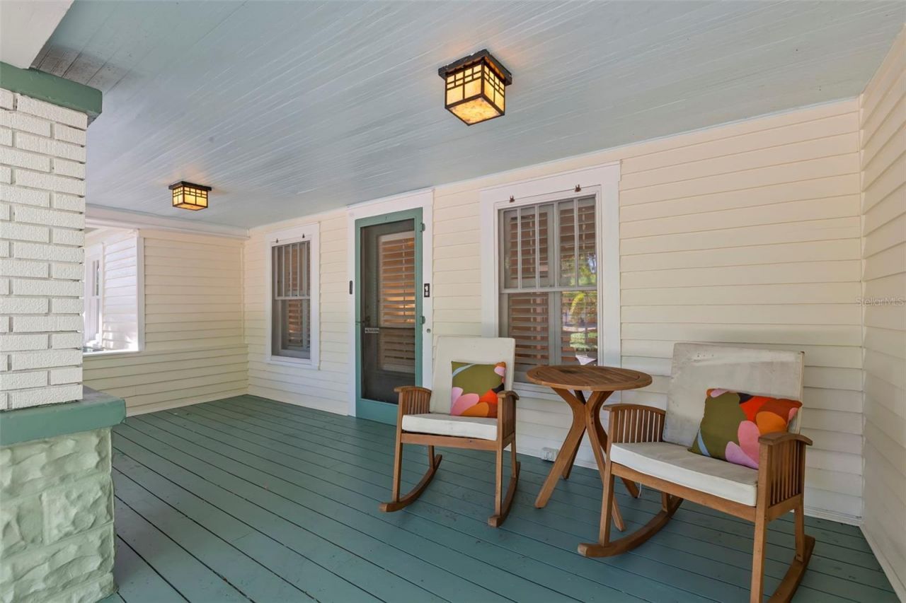 230 27th Street N, Saint Petersburg, FL 33713 Photo