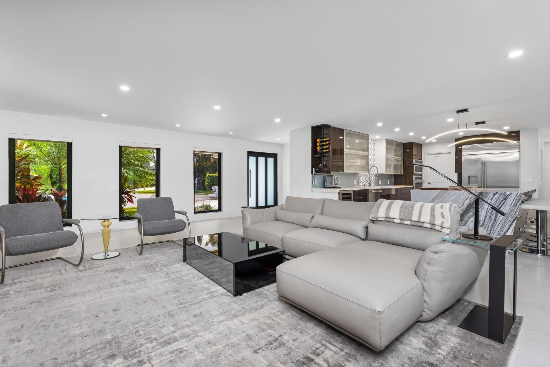 843 NE Mulberry Drive, Boca Raton, FL 33487 Photo