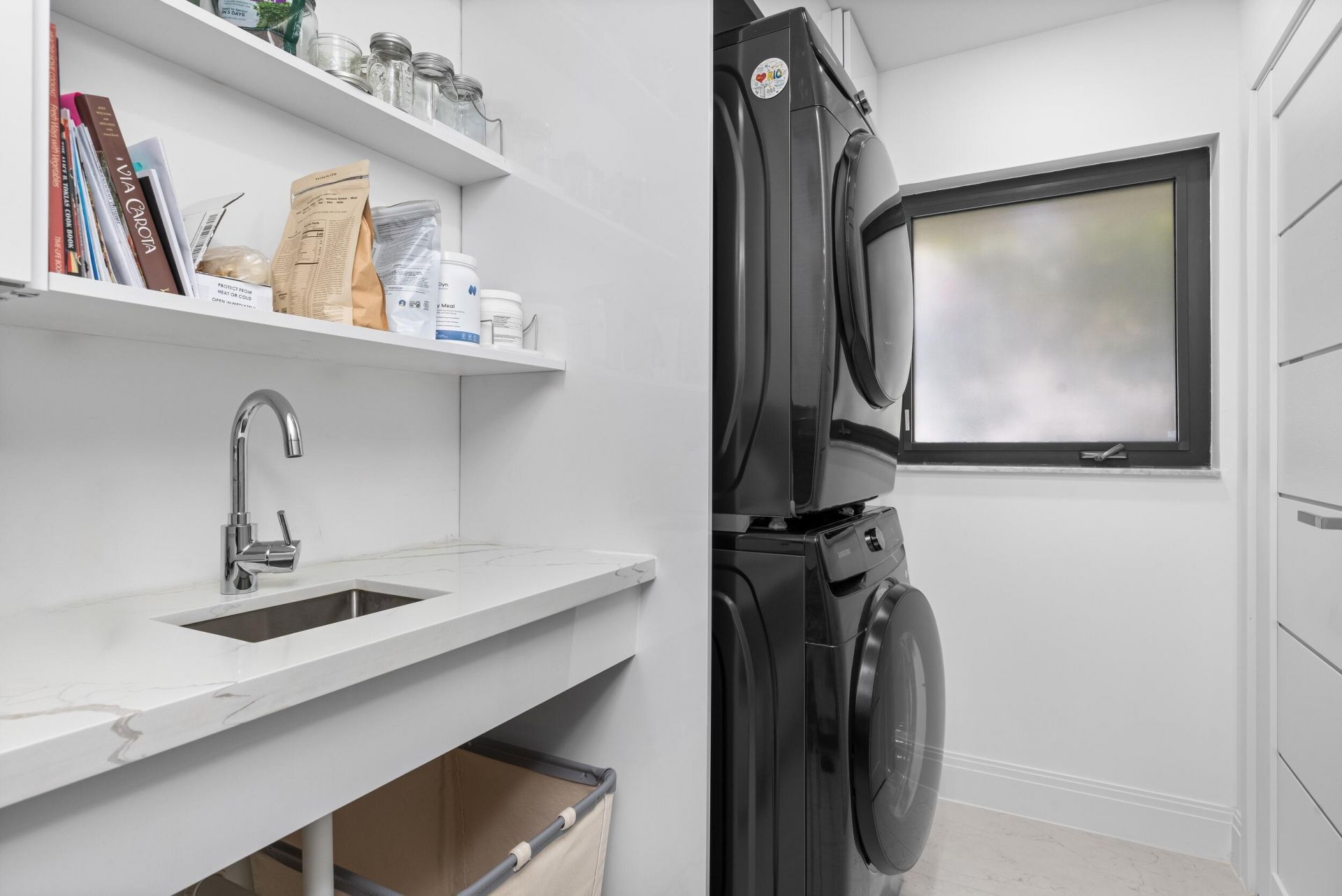 843 NE Mulberry Drive, Boca Raton, FL 33487 Photo