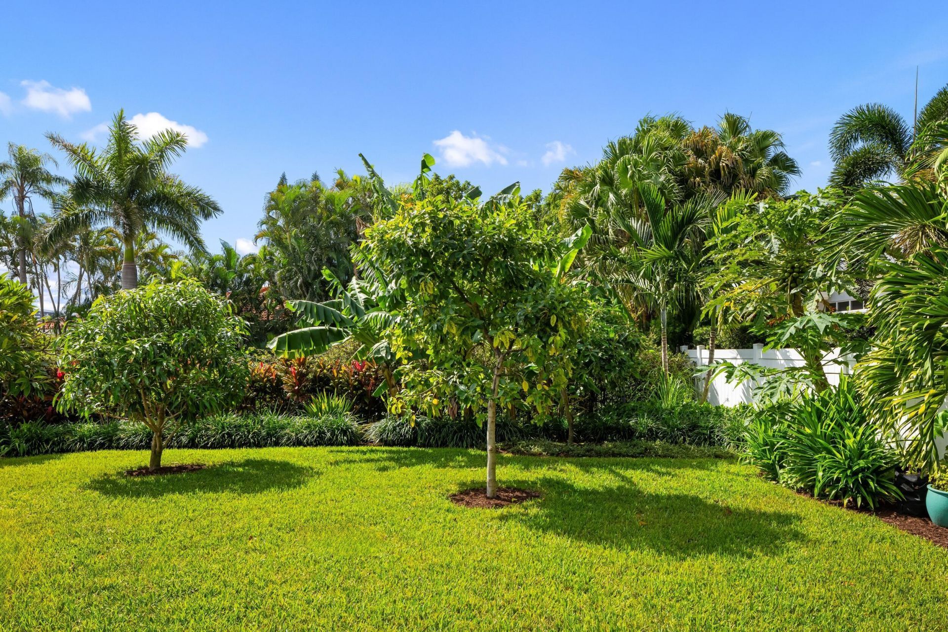 843 NE Mulberry Drive, Boca Raton, FL 33487 Photo