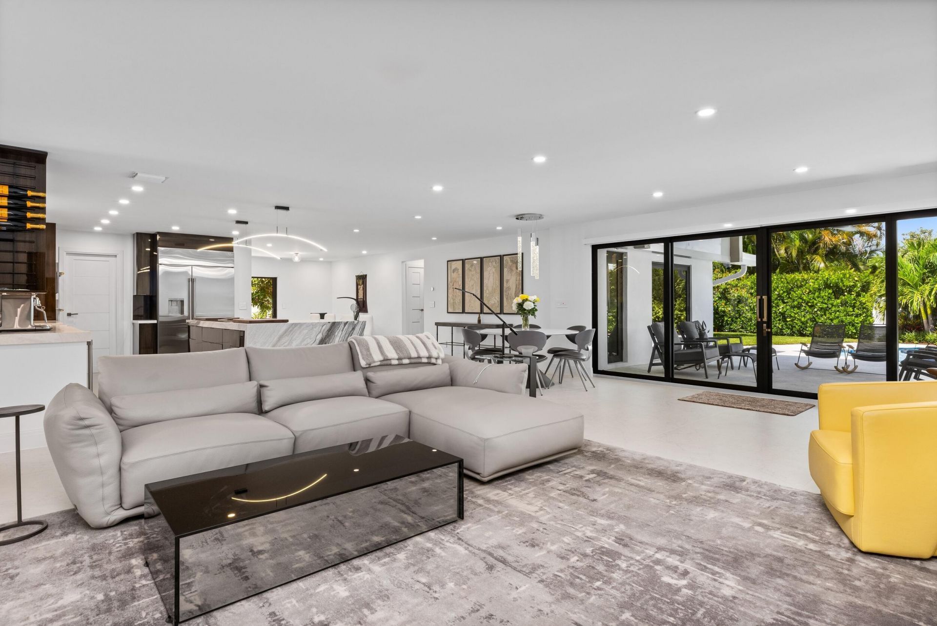 843 NE Mulberry Drive, Boca Raton, FL 33487 Photo