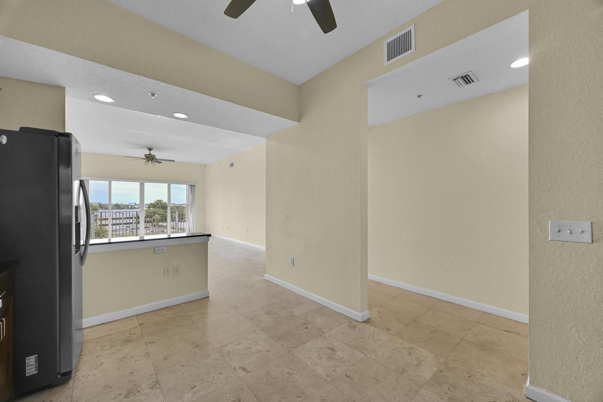 1650 Presidential Way, Unit 504, West Palm Beach, FL 33401 Photo