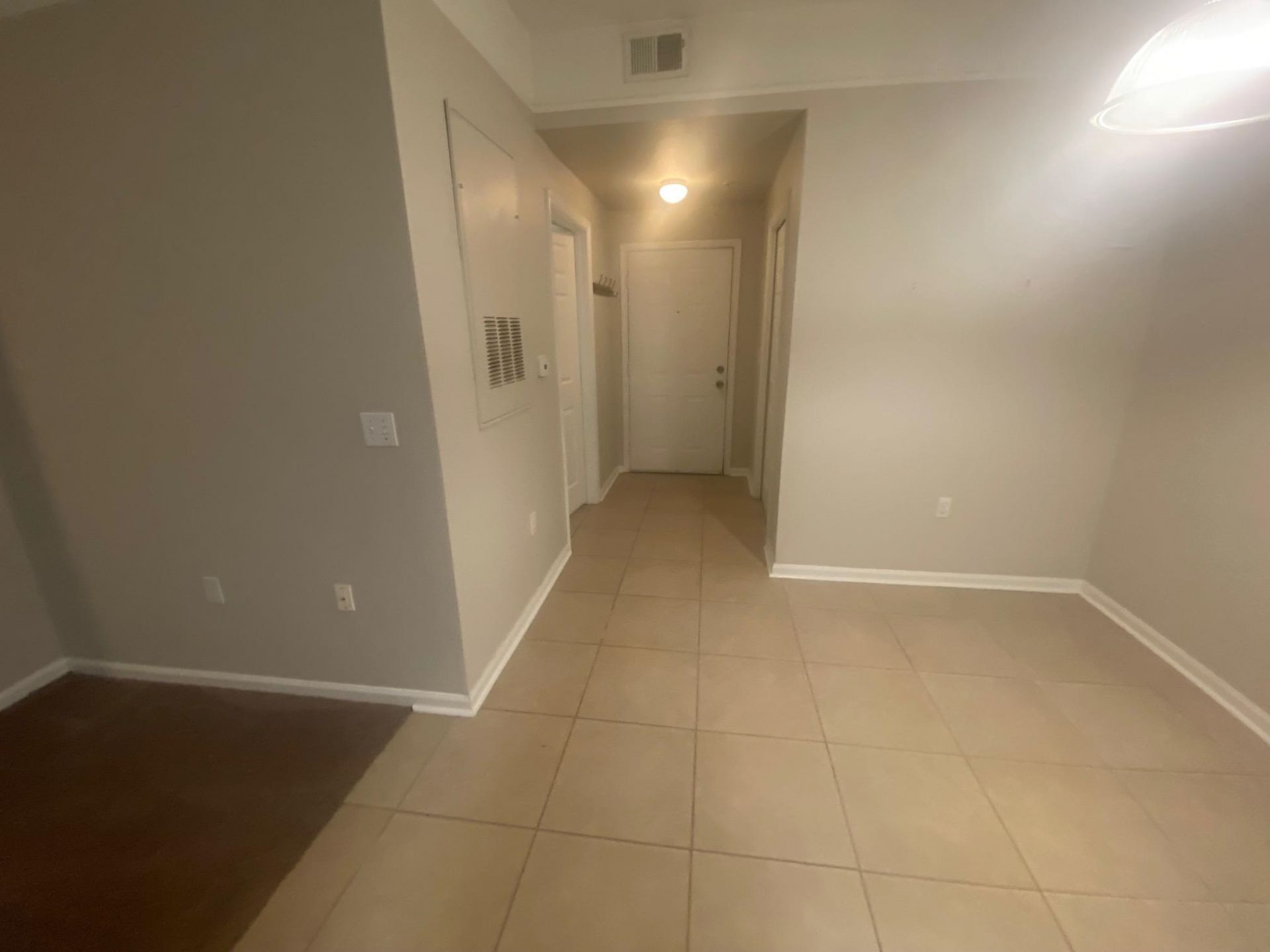 2801 Chancellorsville Drive, Unit 906, Tallahassee, FL 32312 Photo