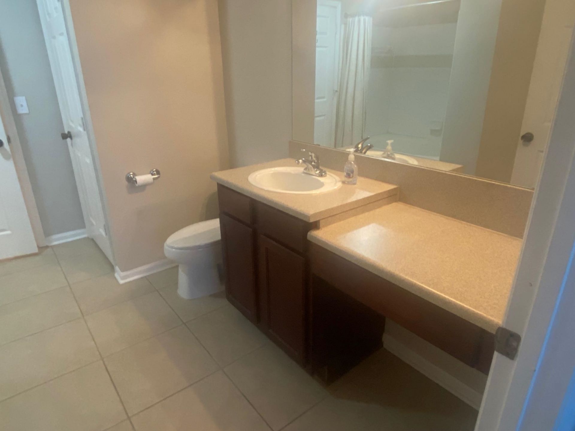 2801 Chancellorsville Drive, Unit 906, Tallahassee, FL 32312 Photo