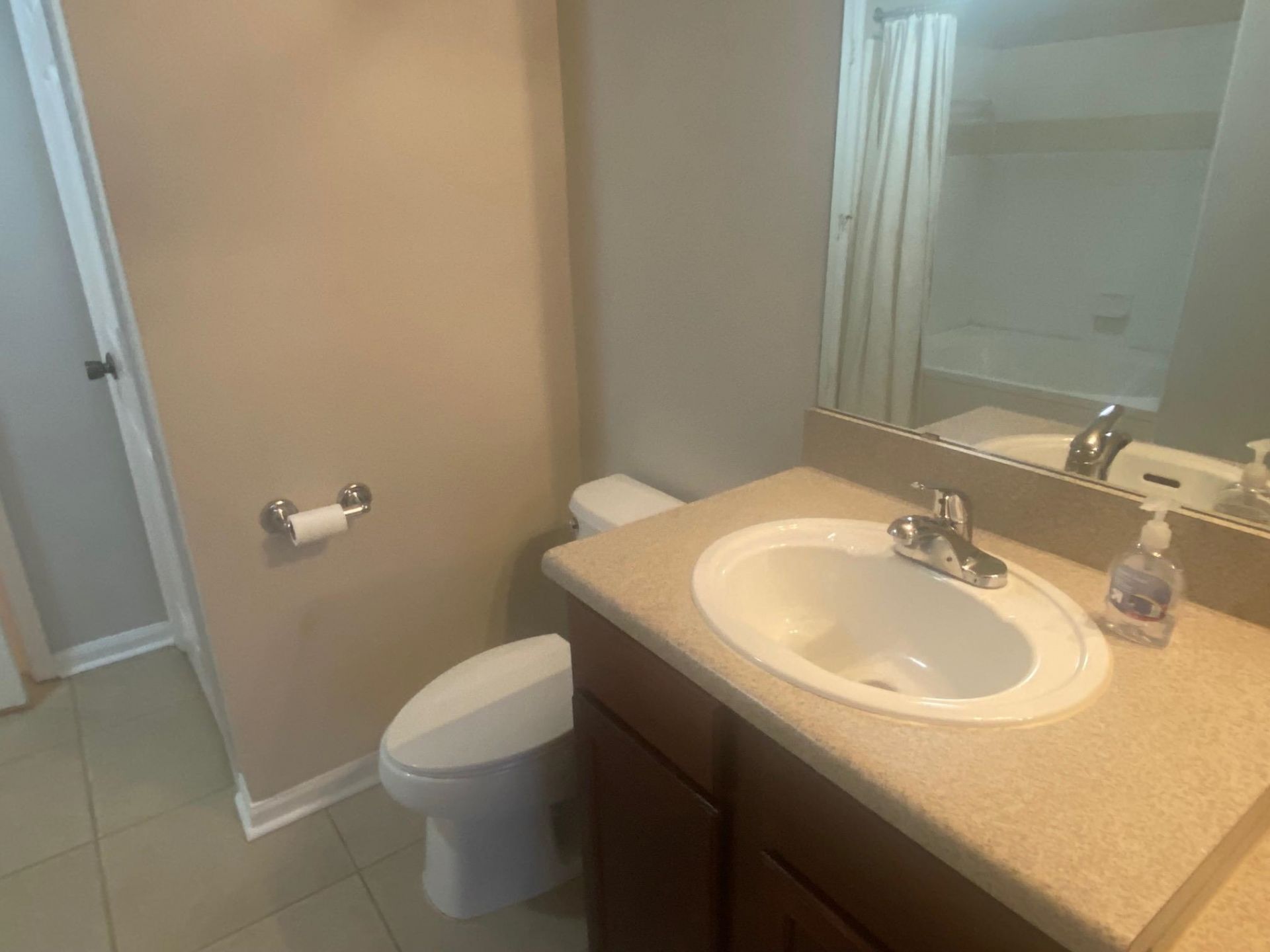 2801 Chancellorsville Drive, Unit 906, Tallahassee, FL 32312 Photo