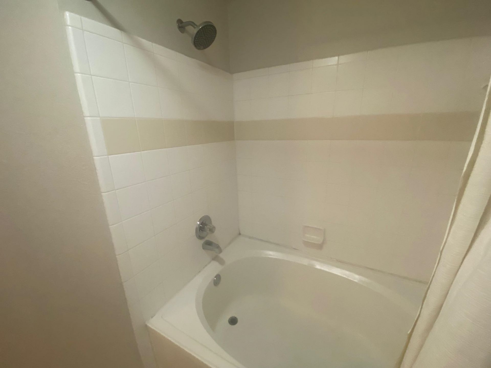 2801 Chancellorsville Drive, Unit 906, Tallahassee, FL 32312 Photo