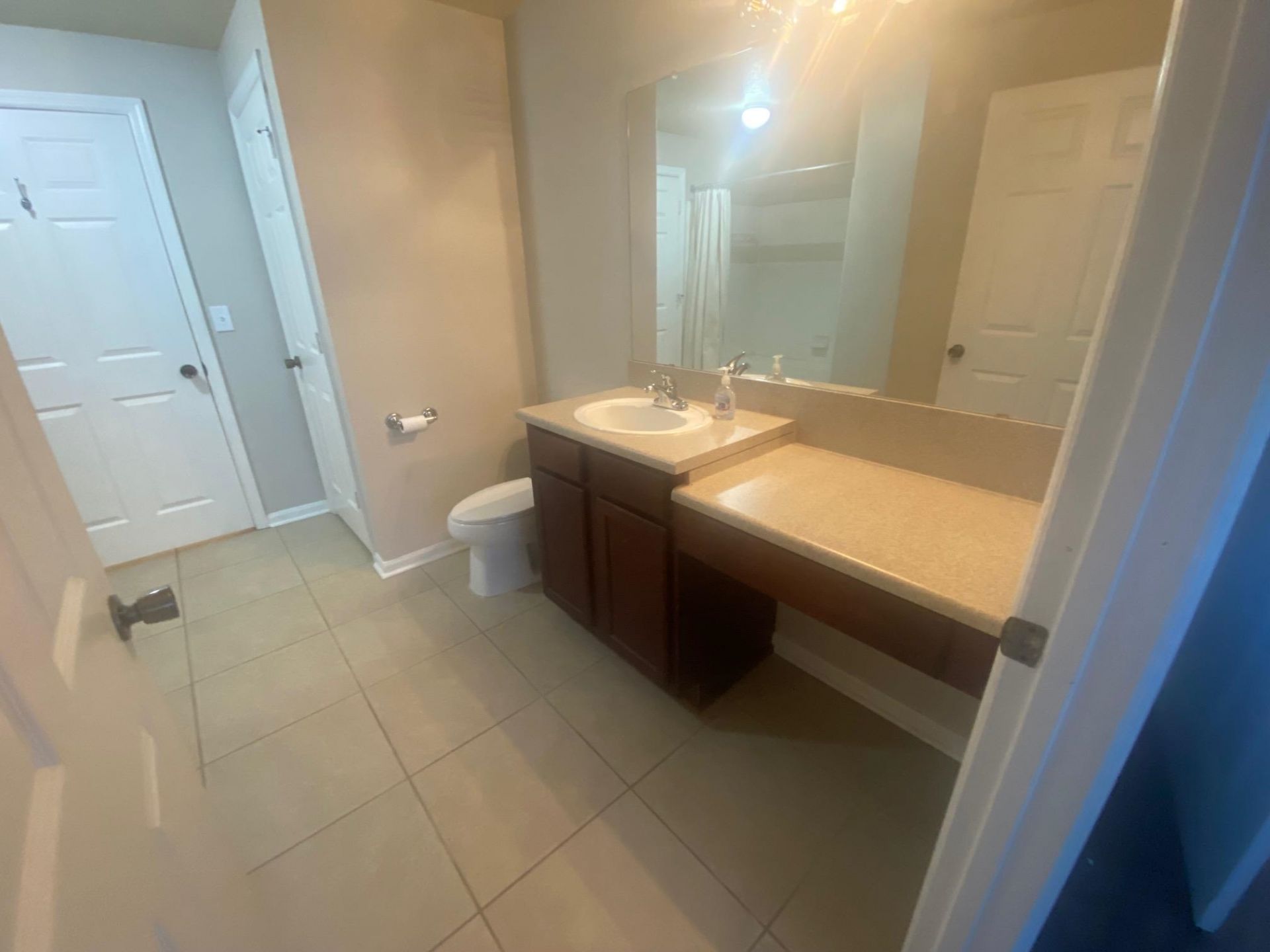 2801 Chancellorsville Drive, Unit 906, Tallahassee, FL 32312 Photo