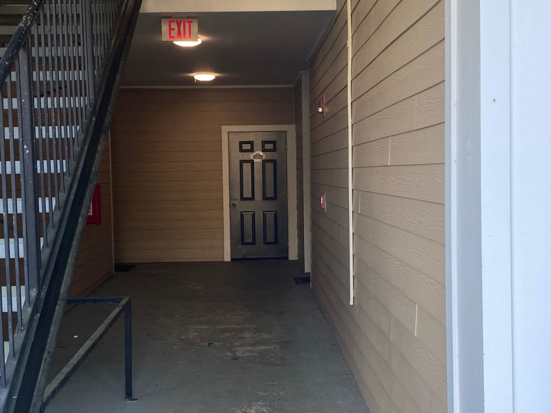 2801 Chancellorsville Drive, Unit 906, Tallahassee, FL 32312 Photo