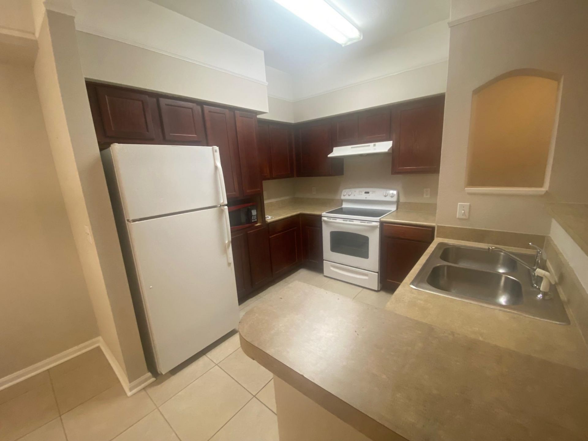 2801 Chancellorsville Drive, Unit 906, Tallahassee, FL 32312 Photo