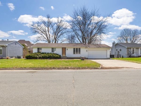 531 Prestien Drive, Denver, IA 50622