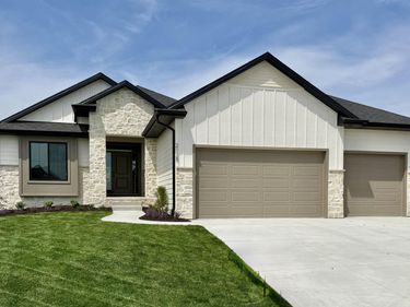 2125 S 95 Street, Lincoln, NE 68520