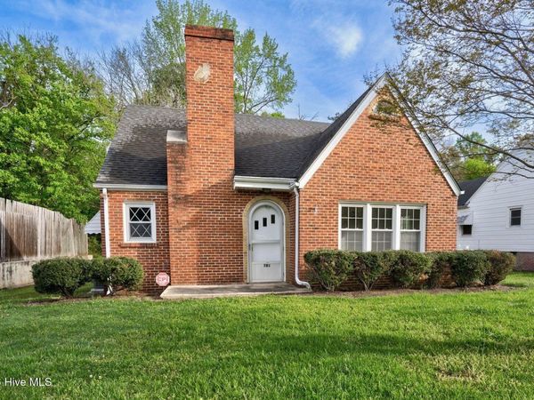 701 E Nash Street, Spring Hope, NC 27882