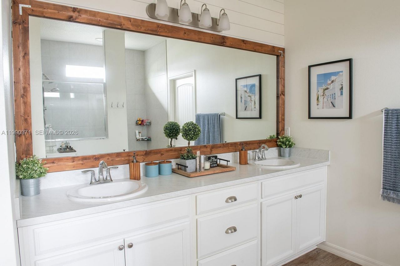 222 SW Kestor Dr , Port Saint Lucie, FL 34953 Photo