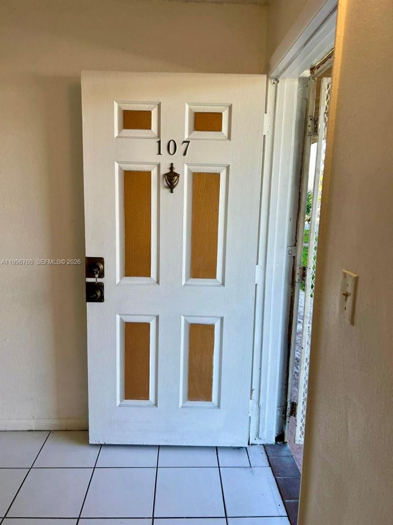 291 NW 177th St, Unit C-107, Miami Gardens, FL 33169 Photo