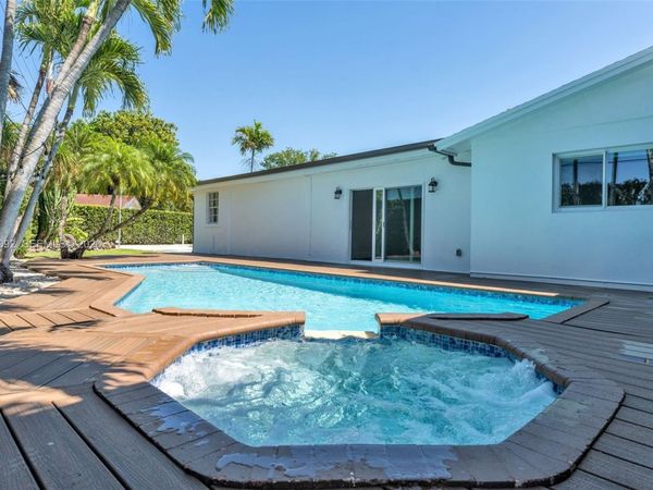 12001 SW 41st Dr, Miami, FL 33175