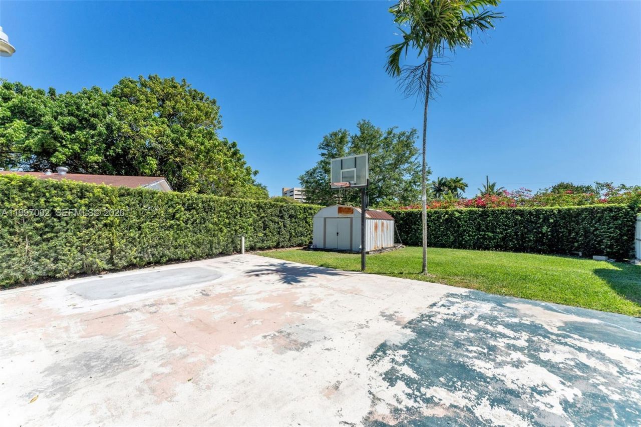 12001 SW 41st Dr, Miami, FL 33175 Photo