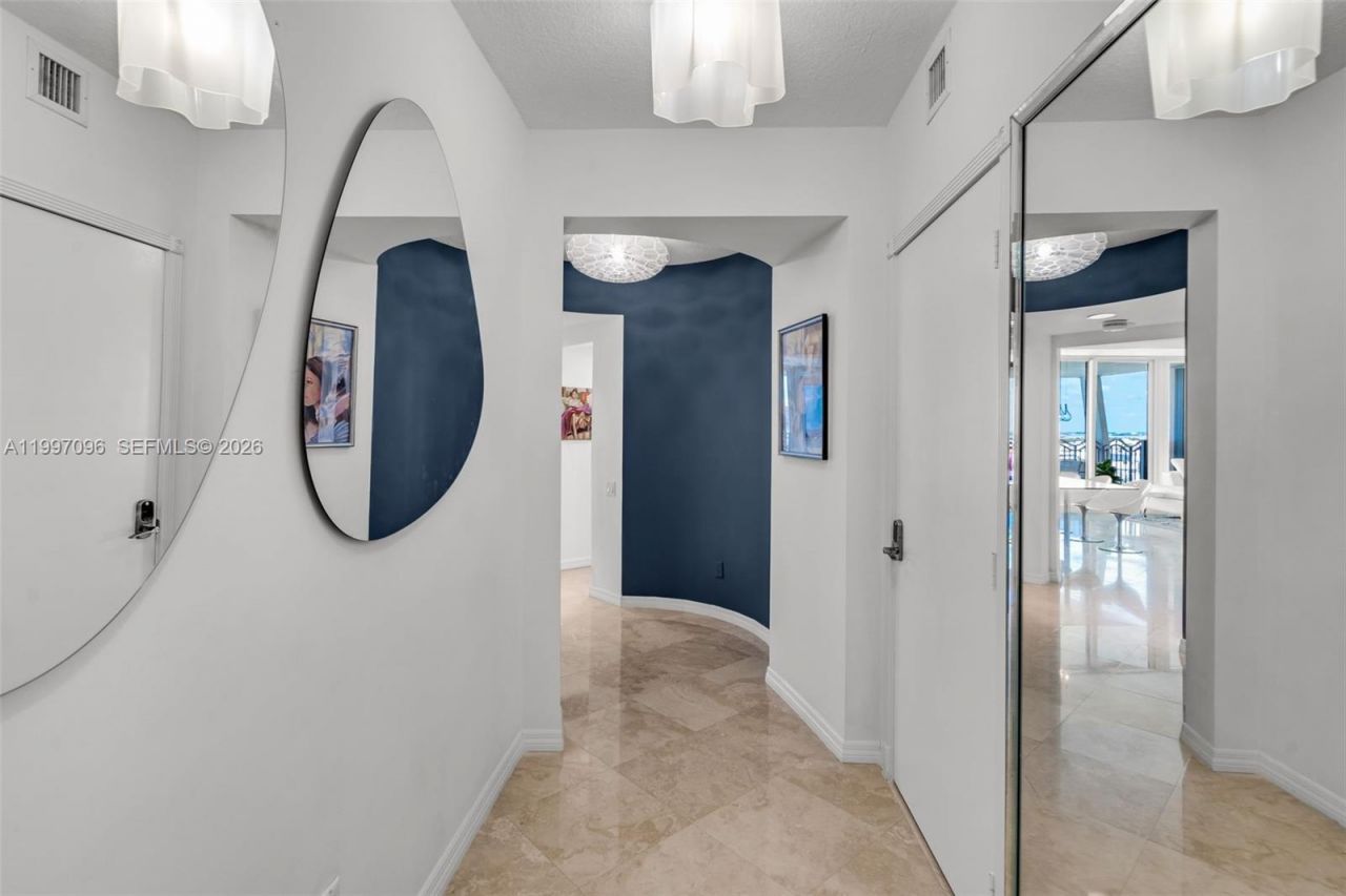 1500 Ocean Dr , Unit PH-05, Miami Beach, FL 33139 Photo