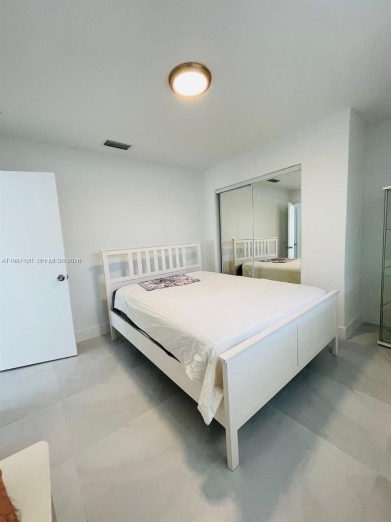 1515 NE 110th St, Unit 1, Miami, FL 33161 Photo