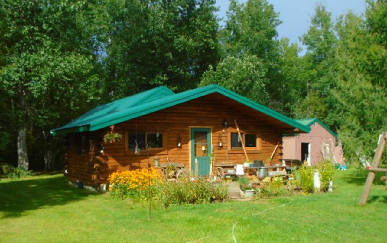 3616 Hay Creek Road SE, Baudette, MN 56623