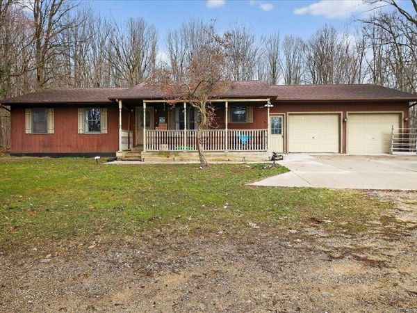 5383 Rich Road N, Alma, MI 48801