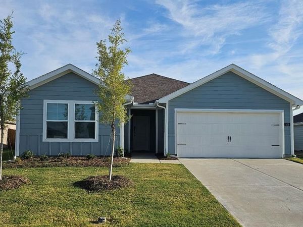 509 Saddle Blanket Drive, Nevada, TX 75173