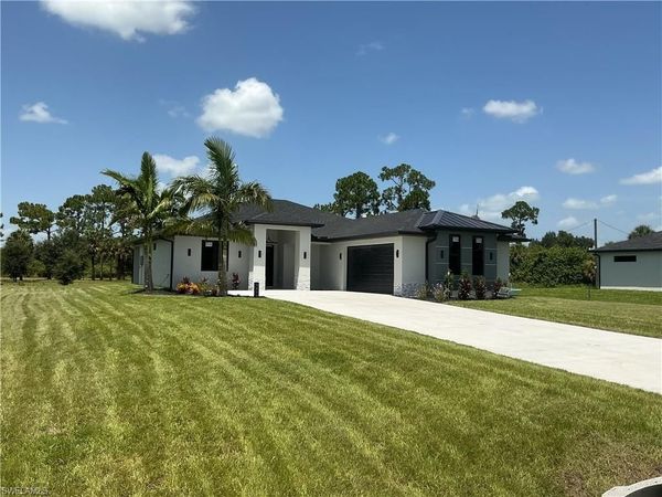 1819 Hines AVE, LEHIGH ACRES, FL 33972