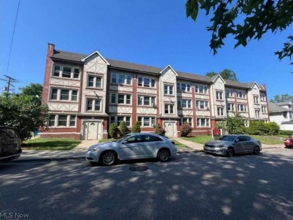 1874 Marloes Avenue , East Cleveland, OH 44112