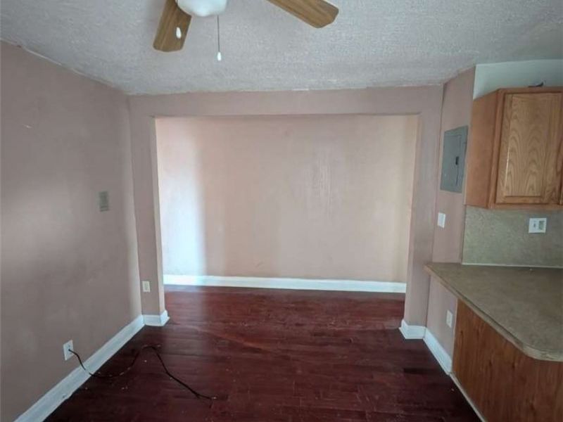 1874 Marloes Avenue , East Cleveland, OH 44112 Photo 10