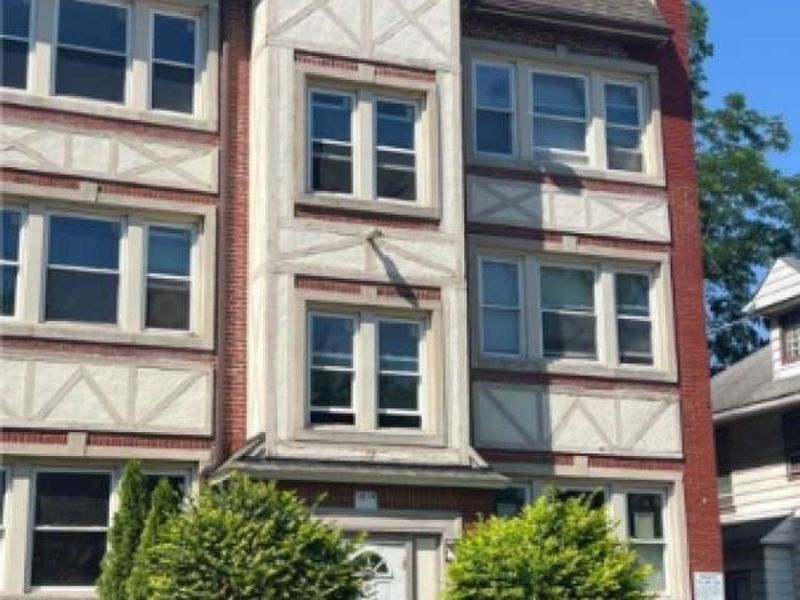 1874 Marloes Avenue , East Cleveland, OH 44112 Photo 14