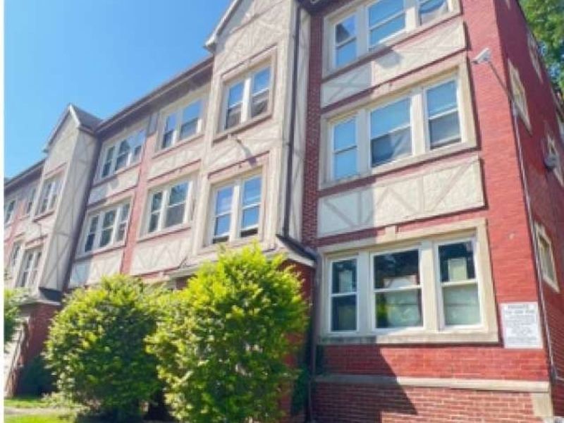 1874 Marloes Avenue, East Cleveland, OH 44112 Photo 15