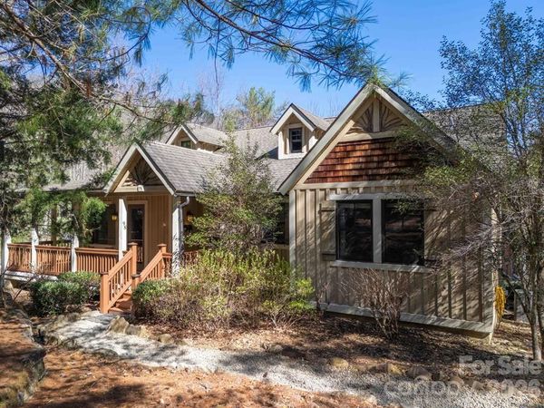 98 Mill Pond Drive , Tuckasegee, NC 28783