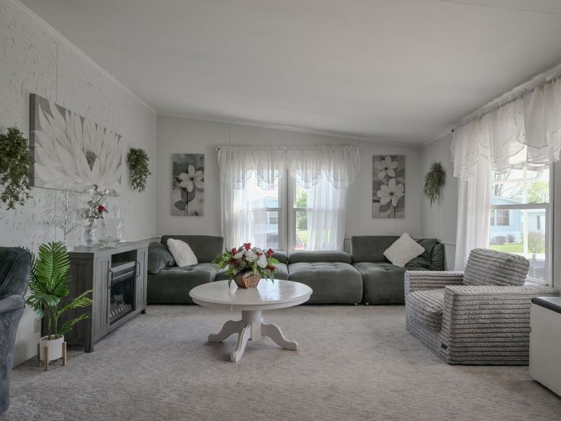 12218 Sandi Lane, Medway, OH 45341 Photo 4