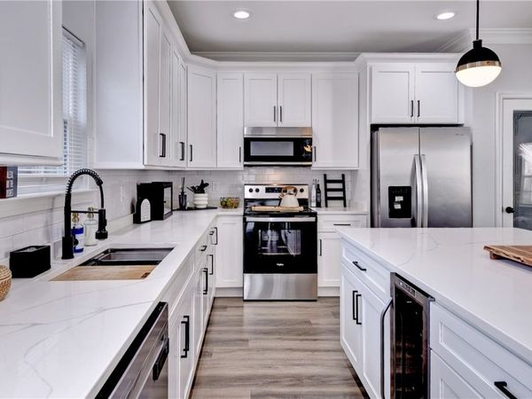 811 Roosevelt Street , Hampton, VA 23669