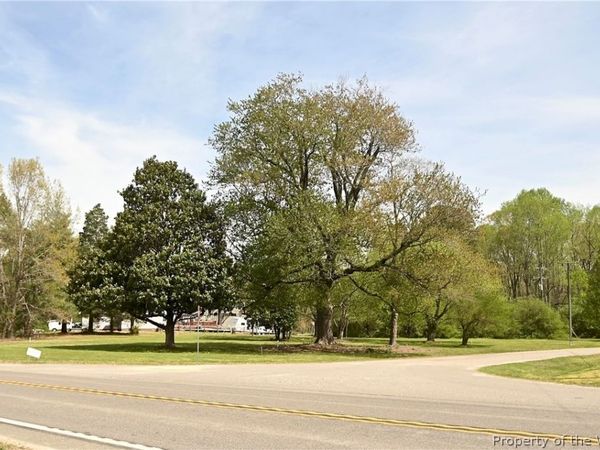 18440 New Kent Highway , Barhamsville, VA 23011