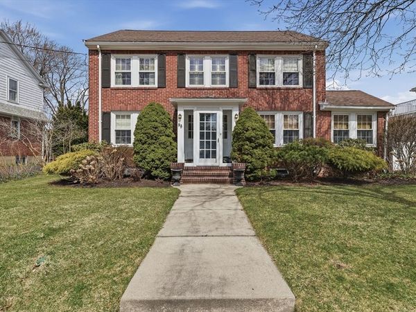 98 Farnham Street, Belmont, MA 02478