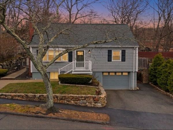 285 Den Quarry Rd, Lynn, MA 01904