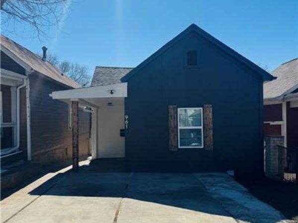 961 Tenny Avenue, Kansas City, KS 66101