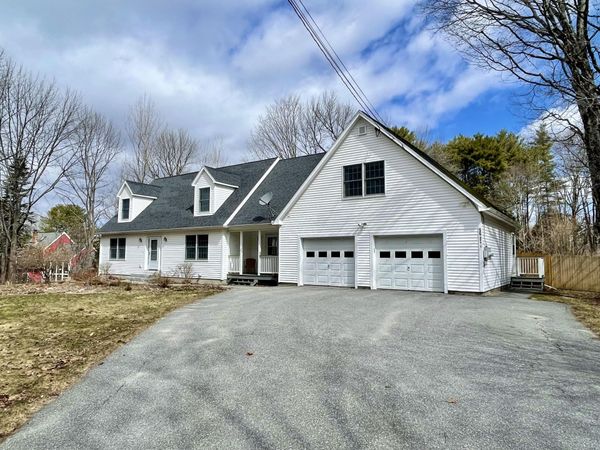 56 Durham Road, Brunswick, ME 04011