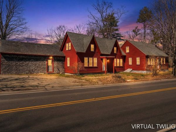 569 Middle Road, Dresden, ME 04342