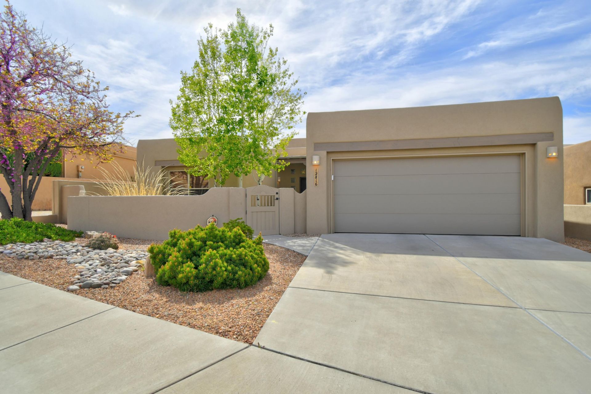 12816 Sandia Ridge Place Ne, Albuquerque, NM 87111 Main Photo