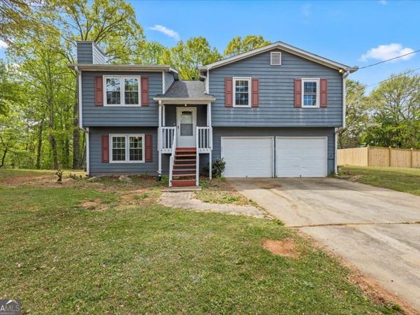 30 Paces Meadows Lane, Dallas, GA 30157