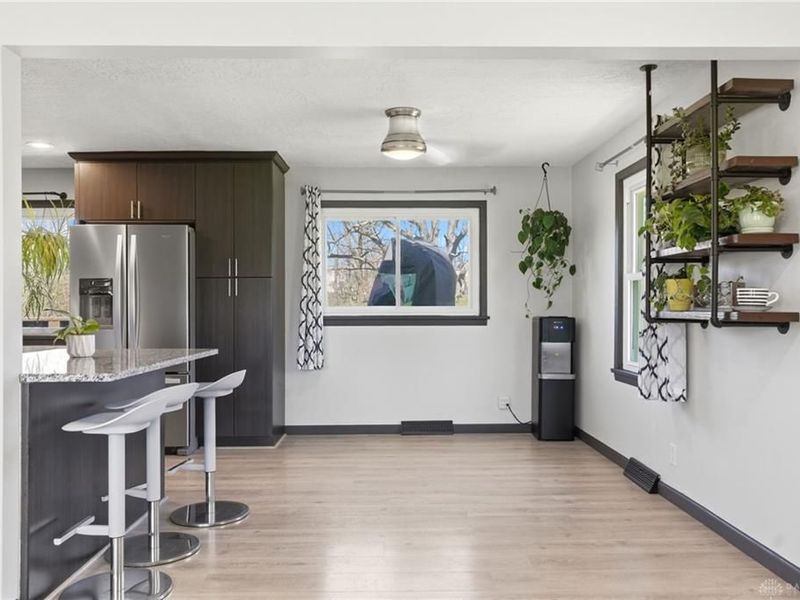 2930 E Leffel Lane, Springfield Township, OH 45505 Photo 10