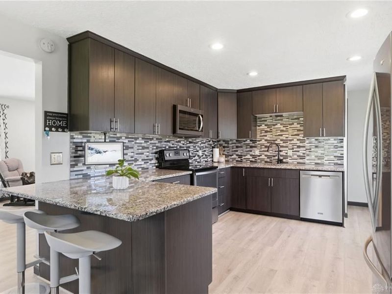 2930 E Leffel Lane, Springfield Township, OH 45505 Photo 14